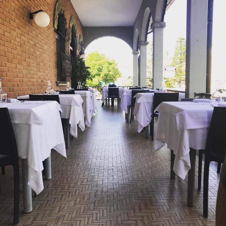 Hotel Ristorante Gallo D'Oro Vignola (Emilia-Romagna) Exterior foto