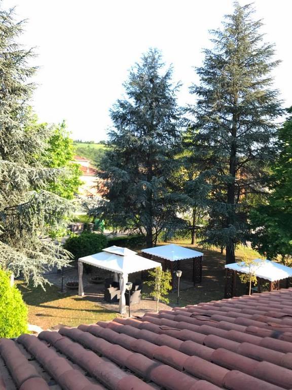 Hotel Ristorante Gallo D'Oro Vignola (Emilia-Romagna) Exterior foto